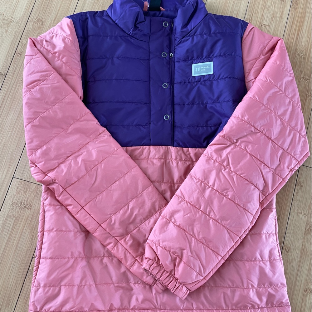 ARMADA MESA PULLOVER NWT